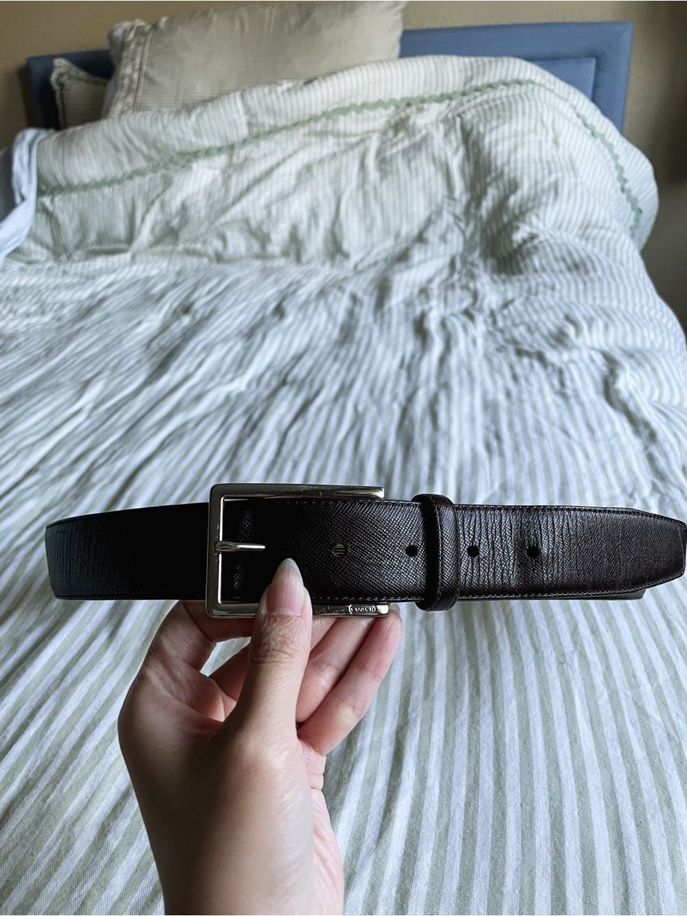 Men’s Coach Harness Leather Grain Buckle Silver Hardware Size 38 / 95 cm Brown